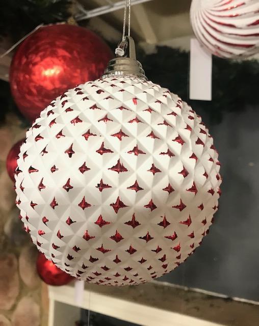 Red & White Ornamnet