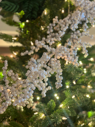Winter Berry Garland