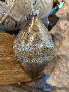 Frost Wavy Ball Ornament