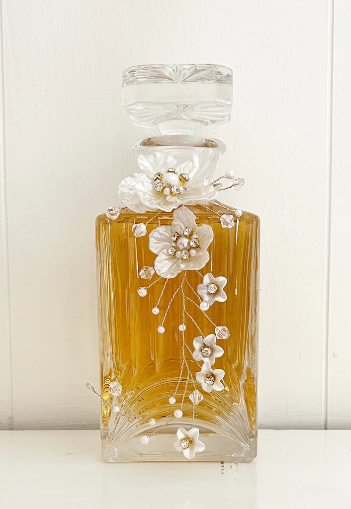 Pearl and Diamond Flower Bottle Decor/Napkin Ring