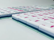 Load image into Gallery viewer, Birdie Mahjong Tiles