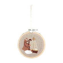 Load image into Gallery viewer, Nativity Hoop Earrings