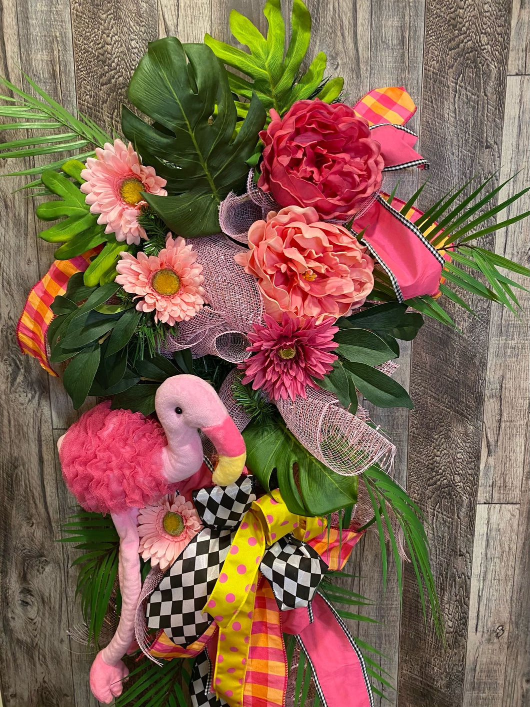 Flamingo Party Wreath